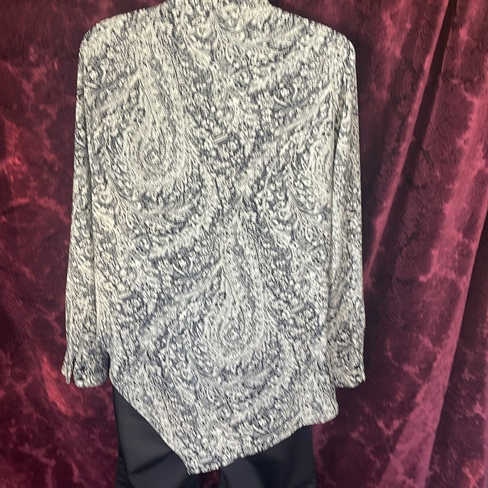 Zara Basic blouse - Picture 4 of 4